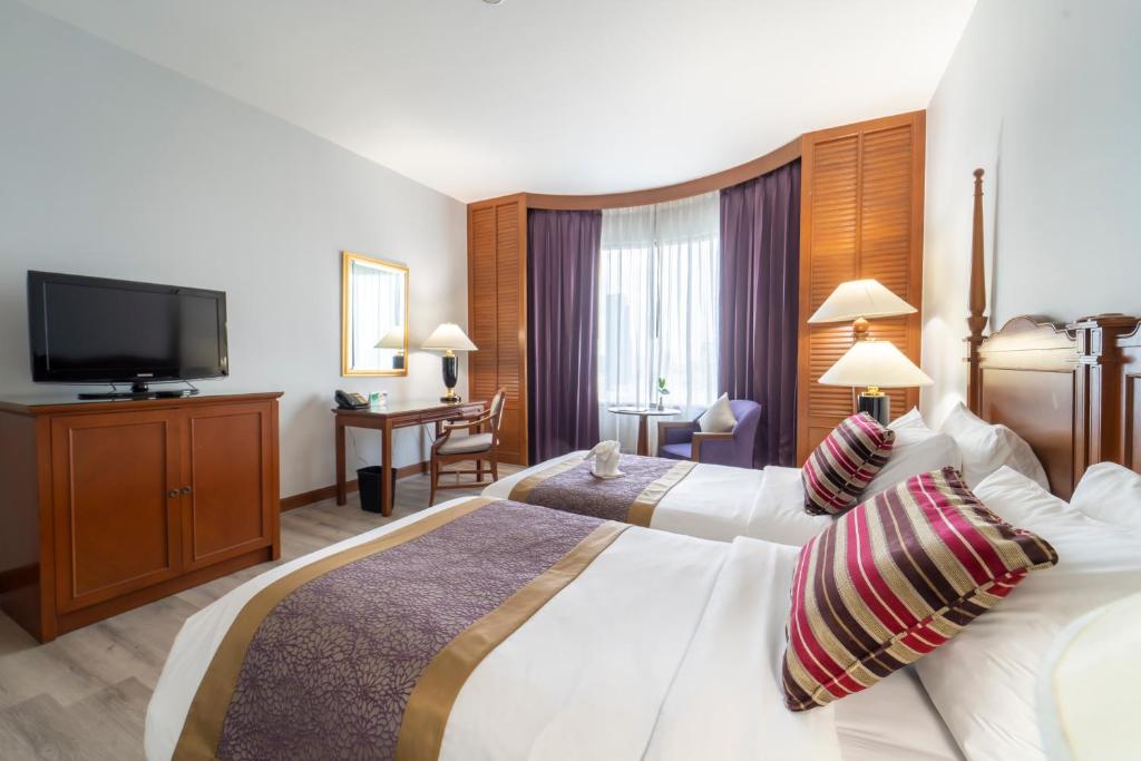 Hotel 2